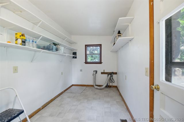 5641 S 369th West Avenue, Mannford, OK 74044
