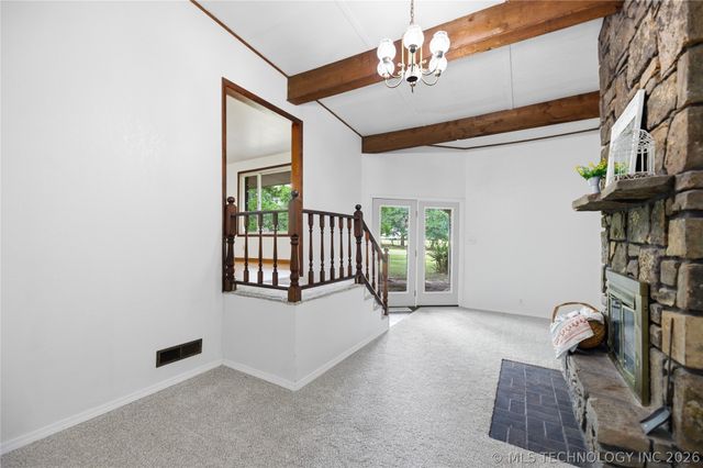5641 S 369th West Avenue, Mannford, OK 74044