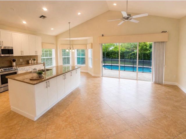 22015 Altona Dr, Boca Raton, FL 33428