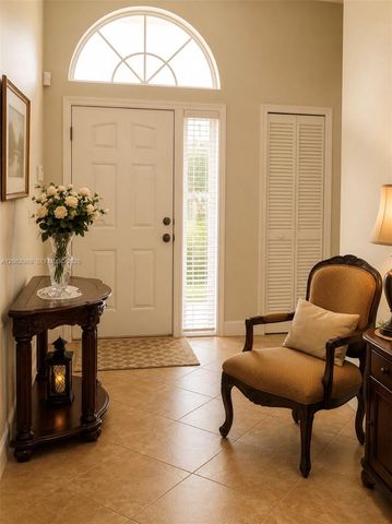 22015 Altona Dr, Boca Raton, FL 33428