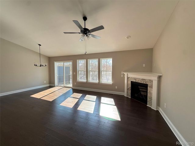283 Canyon Creek Court 30, Marion Township, MI 48843