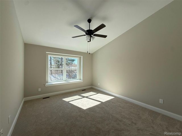 283 Canyon Creek Court 30, Marion Township, MI 48843