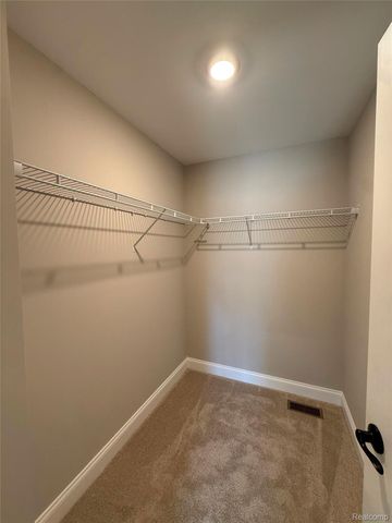 283 Canyon Creek Court 30, Marion Township, MI 48843