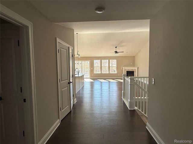 283 Canyon Creek Court 30, Marion Township, MI 48843