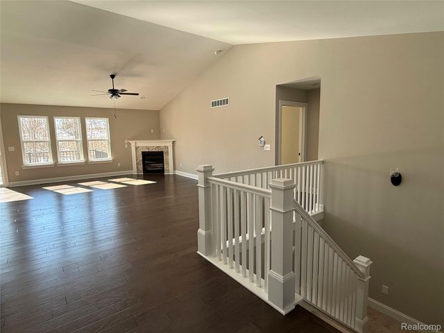 283 Canyon Creek Court 30, Marion Township, MI 48843