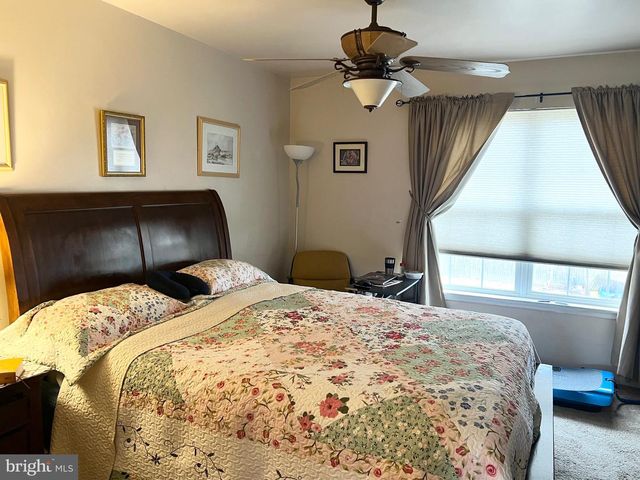 336 COPPERFIELD DR, Williamstown, NJ 08094