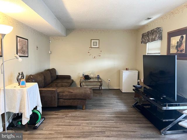 336 COPPERFIELD DR, Williamstown, NJ 08094