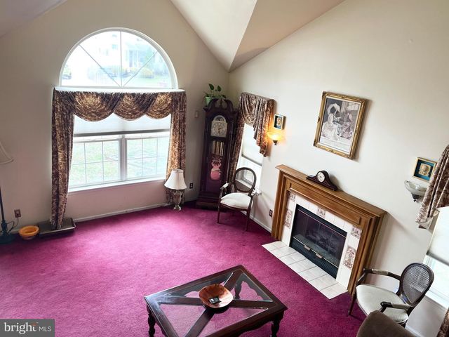 336 COPPERFIELD DR, Williamstown, NJ 08094