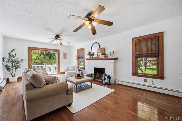 327-329 South Ellicott Creek Road, Amherst, NY 14228