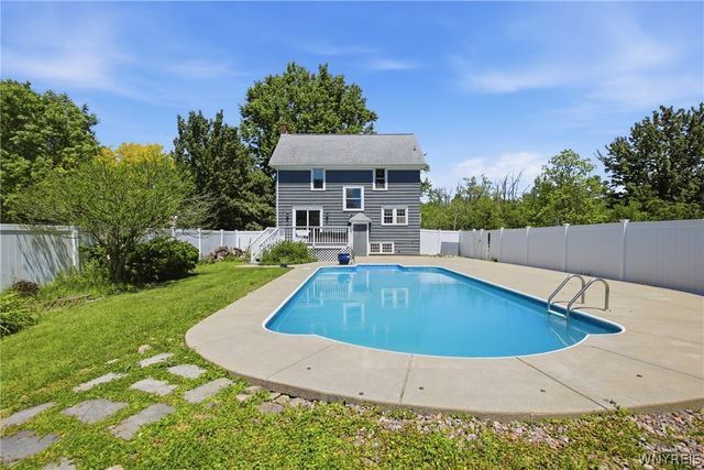 327-329 South Ellicott Creek Road, Amherst, NY 14228