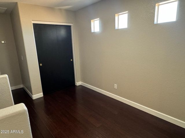 1909 N 103RD Lane, Avondale, AZ 85392