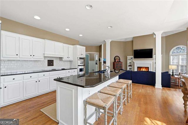 221 May Apple Lane, Alpharetta, GA 30005