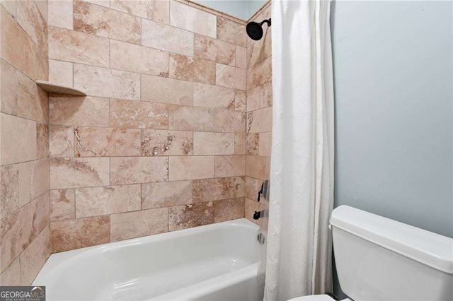 221 May Apple Lane, Alpharetta, GA 30005