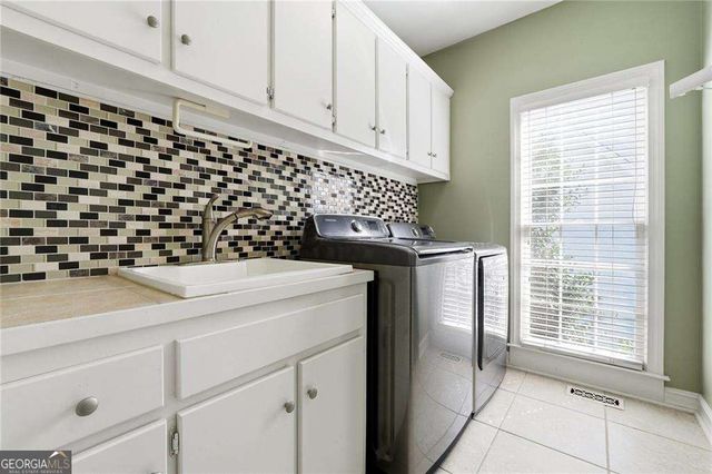 221 May Apple Lane, Alpharetta, GA 30005