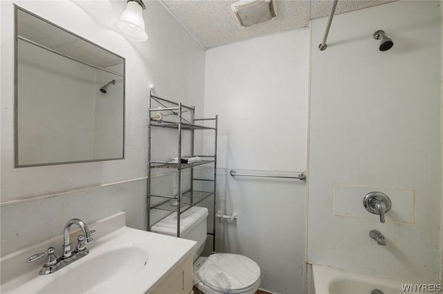 39 Alma Avenue, Buffalo, NY 14215