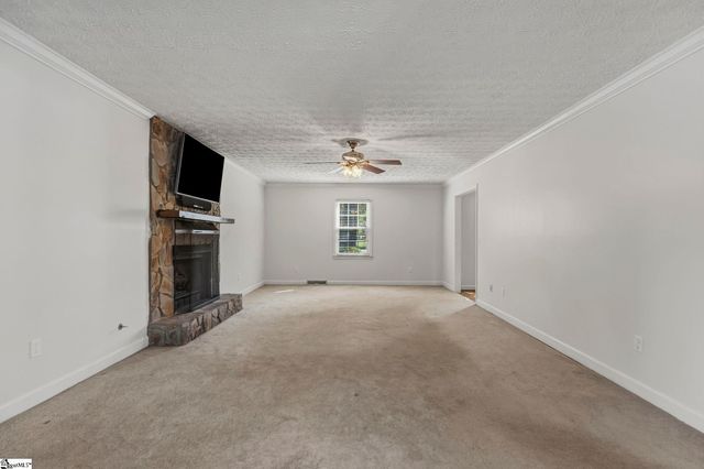 106 Leeward Terrace, Greer, SC 29650