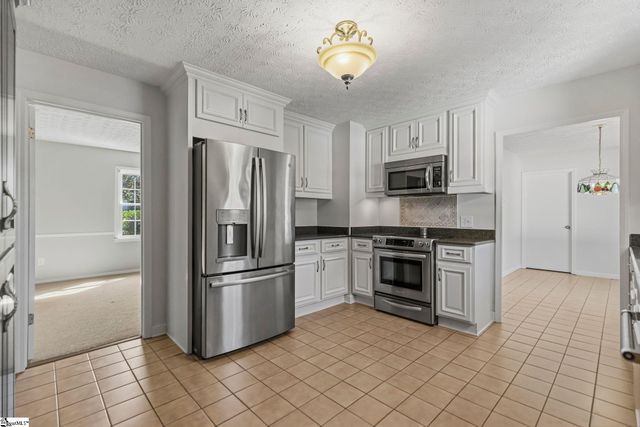 106 Leeward Terrace, Greer, SC 29650