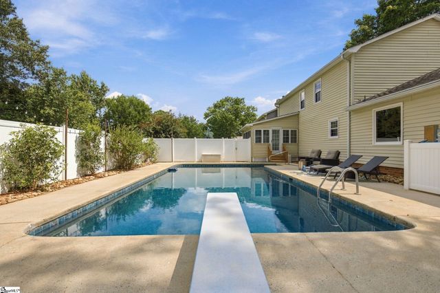 106 Leeward Terrace, Greer, SC 29650