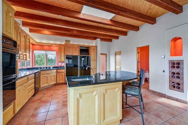 1079 Encantado Drive NE, Santa Fe, NM 87501