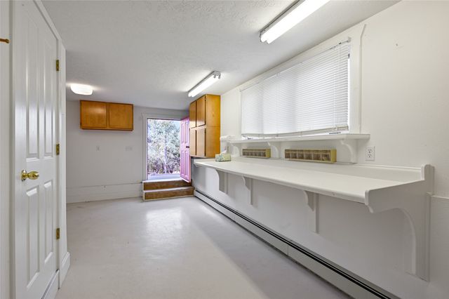 1079 Encantado Drive NE, Santa Fe, NM 87501