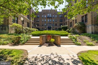 900 VALLEY RD #A202, Melrose Park, PA 19027