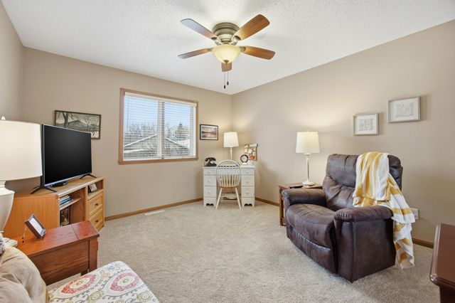 3250 40 Avenue S F, Fargo, ND 58104