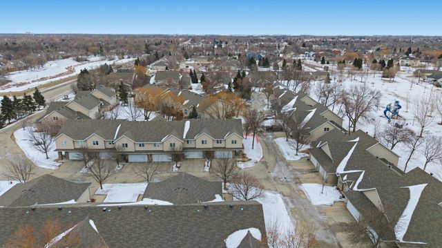 3250 40 Avenue S F, Fargo, ND 58104