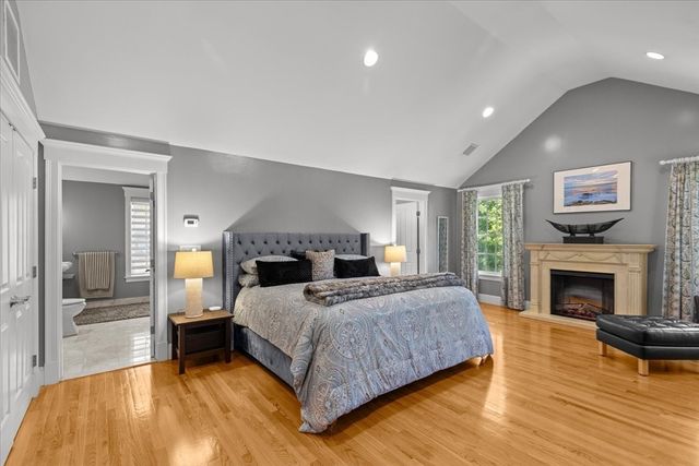 1275 Central Avenue, Needham, MA 02492