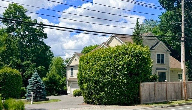 1275 Central Avenue, Needham, MA 02492