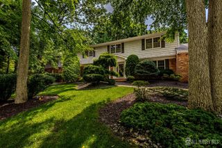 6 Burlington Lane, East Brunswick, NJ 08816