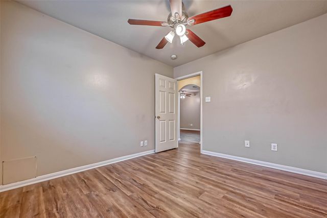 911 Bent Sail, League City, TX 77573