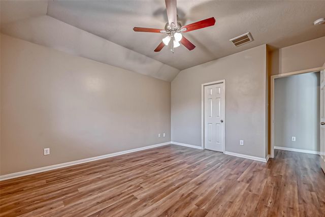 911 Bent Sail, League City, TX 77573