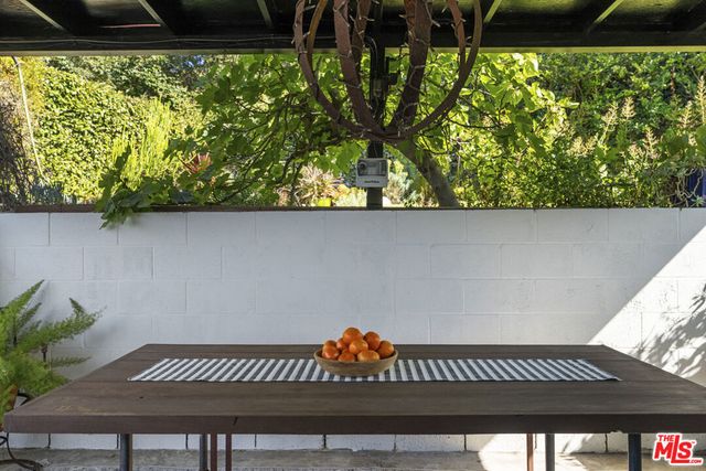 4566 Toland Way, Los Angeles, CA 90041