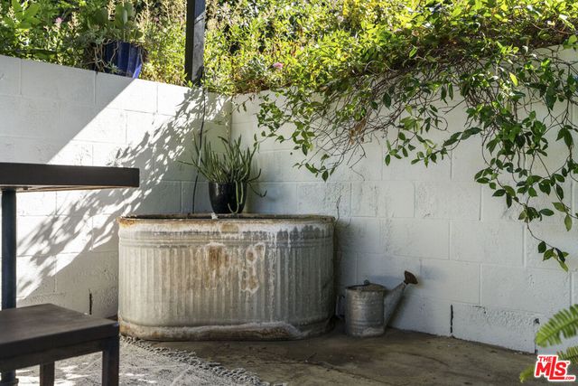 4566 Toland Way, Los Angeles, CA 90041