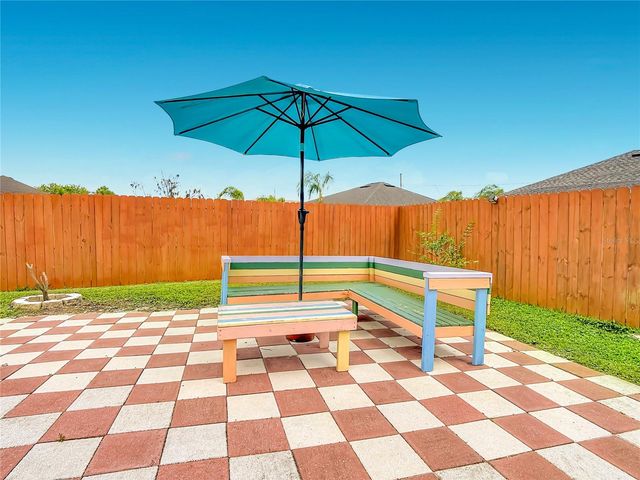 915 BONNEVILLE LANE, Kissimmee, FL 34759