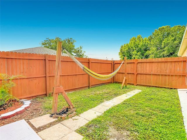 915 BONNEVILLE LANE, Kissimmee, FL 34759