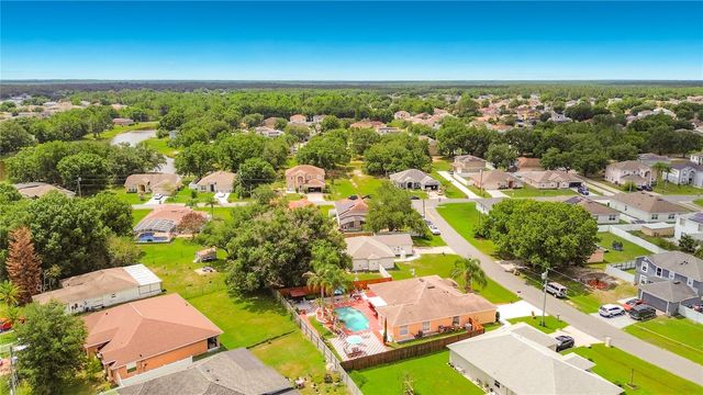 915 BONNEVILLE LANE, Kissimmee, FL 34759