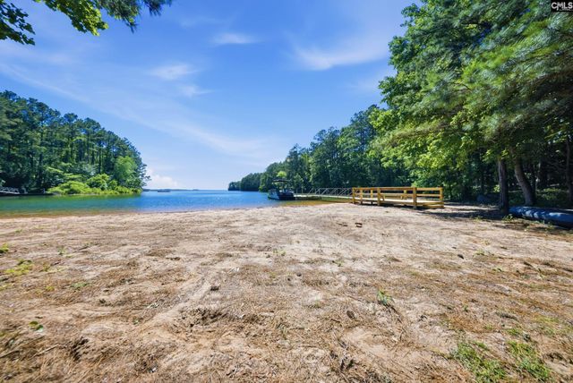 34 Harbor Point Drive, Jenkinsville, SC 29065