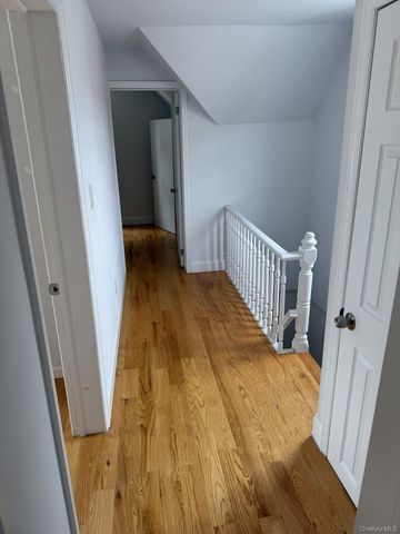 2760 Bainbridge Avenue 2nd Floor, Bronx, NY 10458