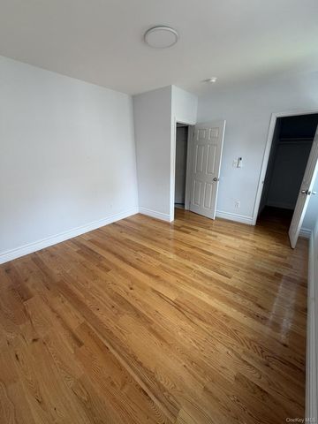 2760 Bainbridge Avenue 2nd Floor, Bronx, NY 10458