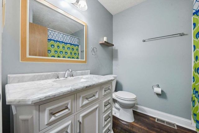 2410 Rock Creek Court, Grove City, OH 43123