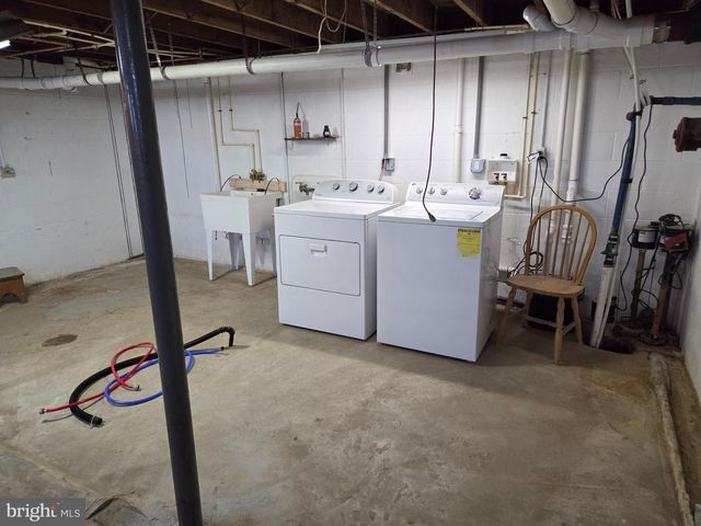 2452 PEACHTREE RUN RD, Dover, DE 19901