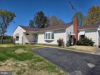 2452 PEACHTREE RUN RD, Dover, DE 19901