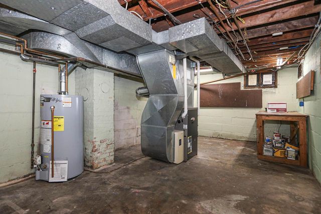 821 W PROSPECT AVENUE, Appleton, WI 54915