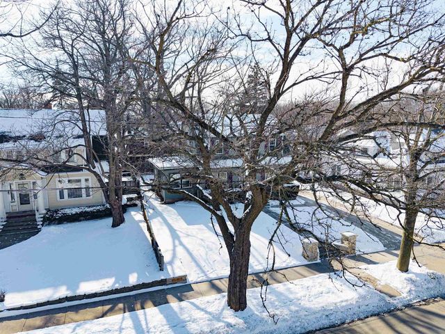 821 W PROSPECT AVENUE, Appleton, WI 54915