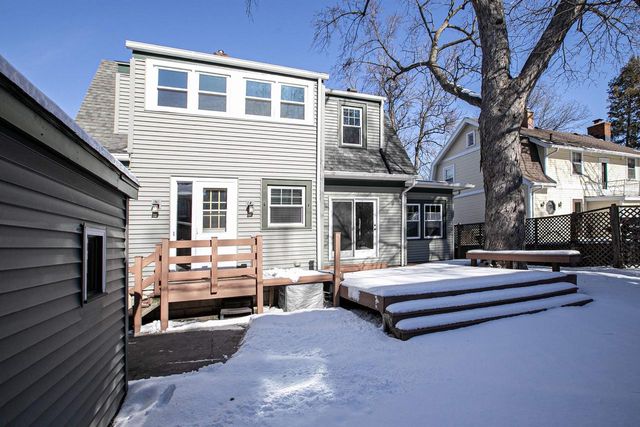 821 W PROSPECT AVENUE, Appleton, WI 54915