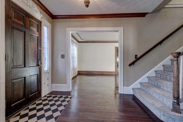 821 W PROSPECT AVENUE, Appleton, WI 54915