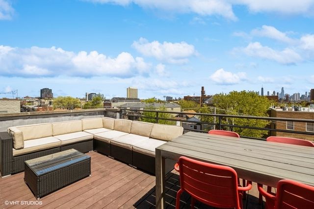 927 N Hermitage Avenue 3, Chicago, IL 60622