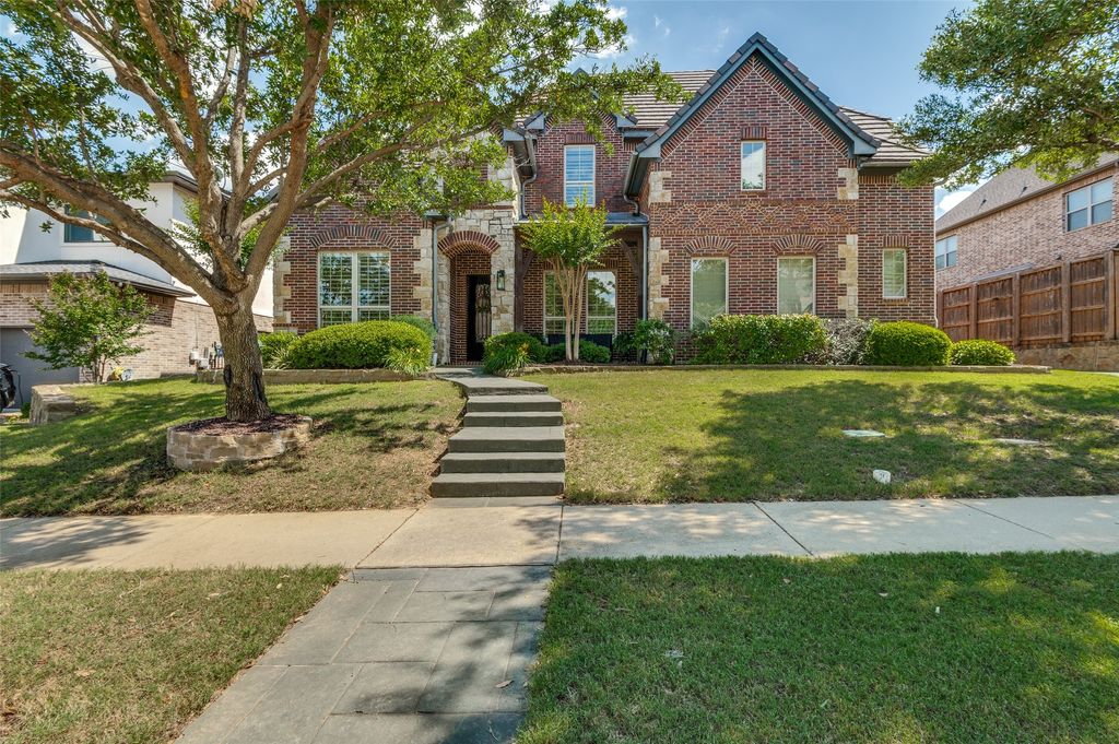 120 Alto Vista Drive, Irving, TX 75062