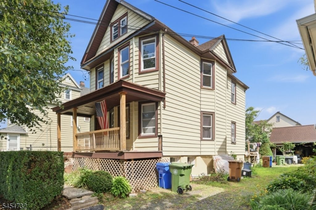 23 W 18Th St, Linden City, NJ 07036 — photo 2